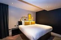 Staycity Aparthotel Mestre-3